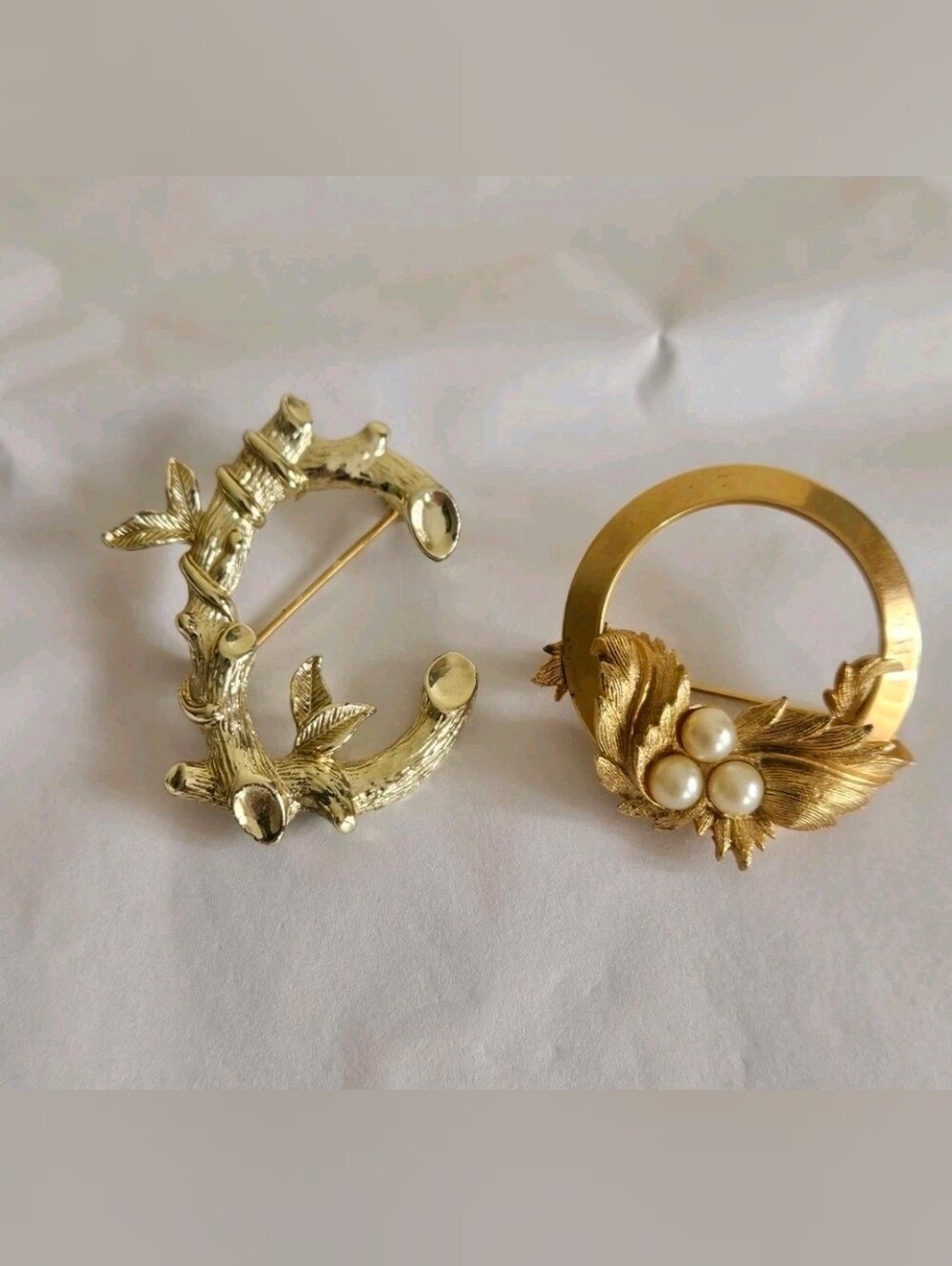 Vintage Sarah Coventry Brooch Lot. 1960s. Mid-Century Modern. Nice.